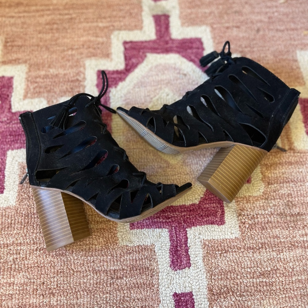 Black Heels